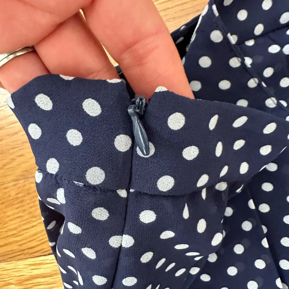 NWT Michael Kors Navy Polka Dot Pleated Skirt - Picture 7 of 9